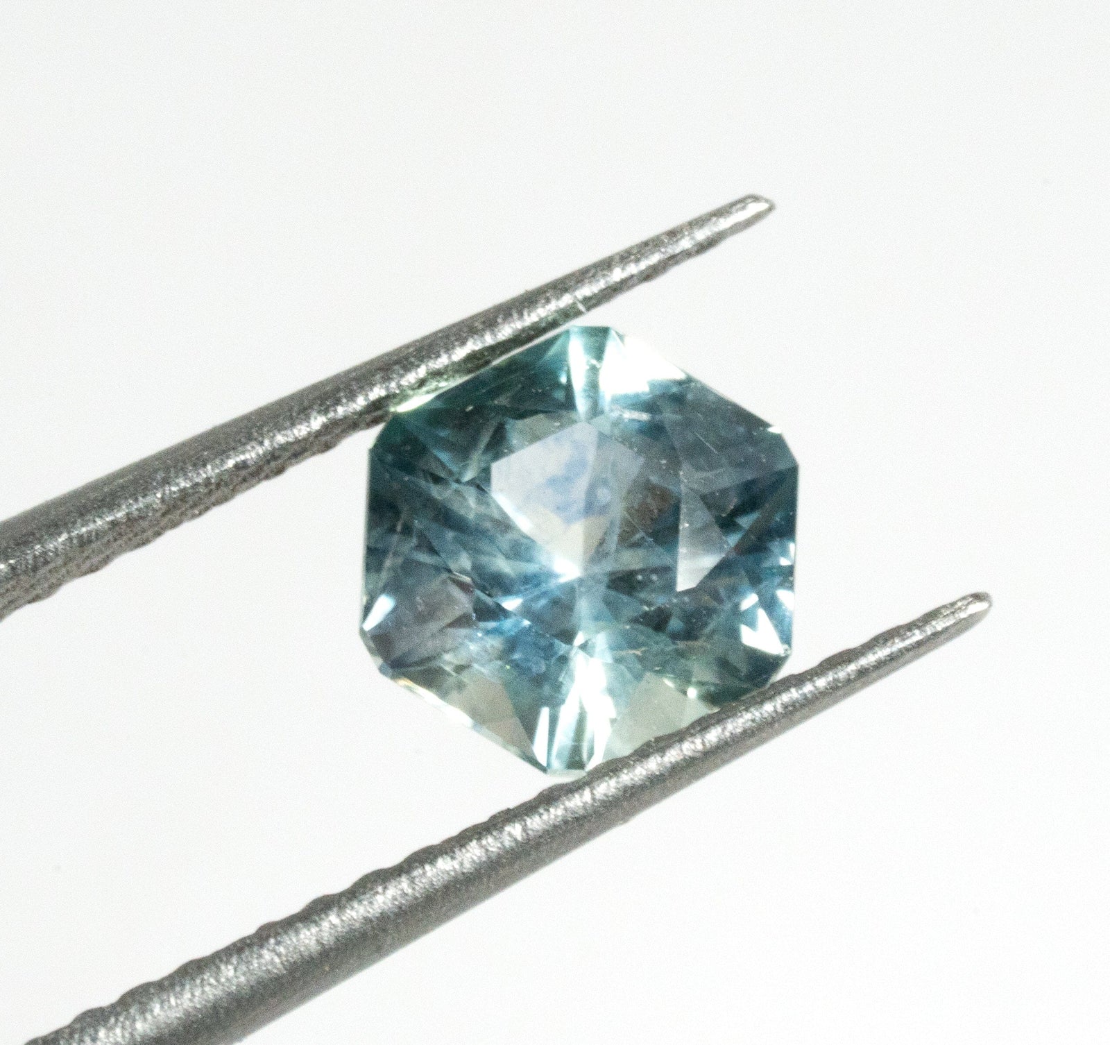 Saphir Naturel Du Montana - Coussin 9 Carats - Bleu Certifié GIR - Taille 11x11x7 Mm