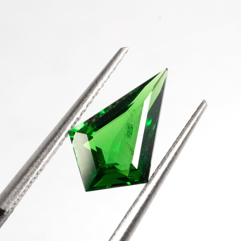 Green Kite Tanzania Tsavorite 1.41 Ct Kris Averi 