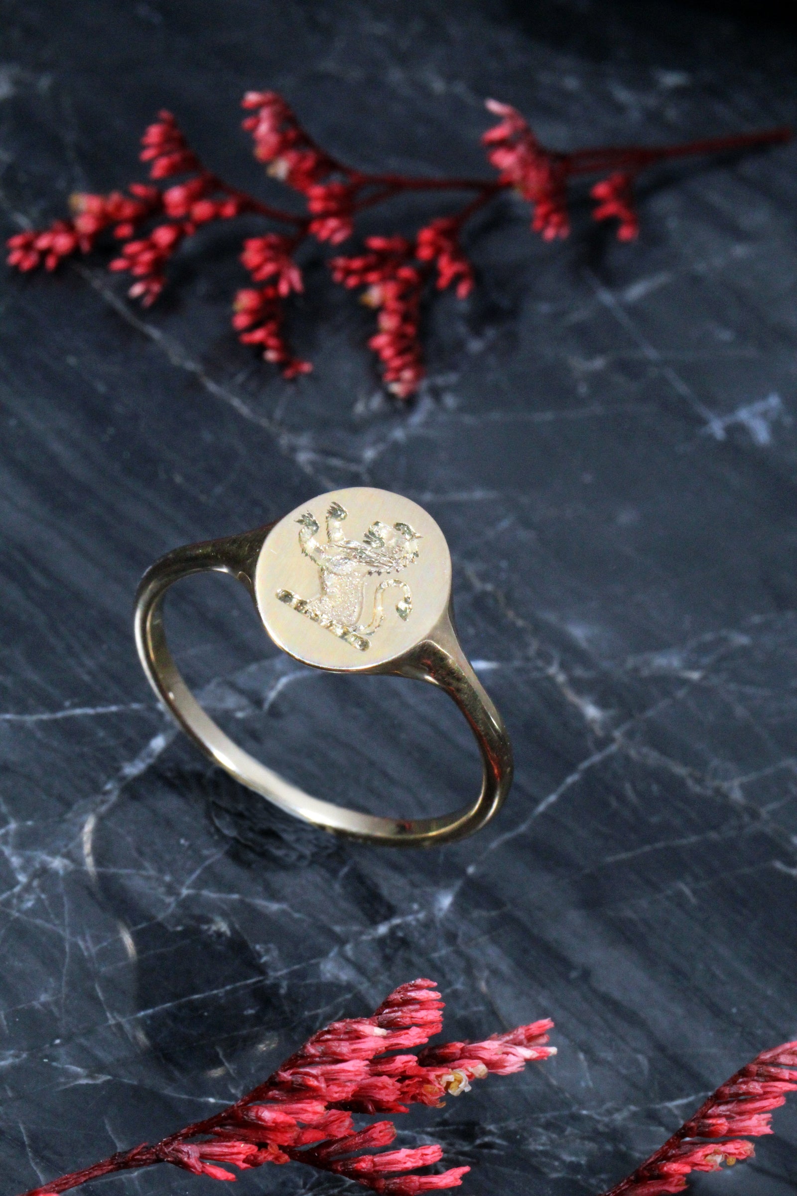 lion-coat-of-arms-signet-ring-