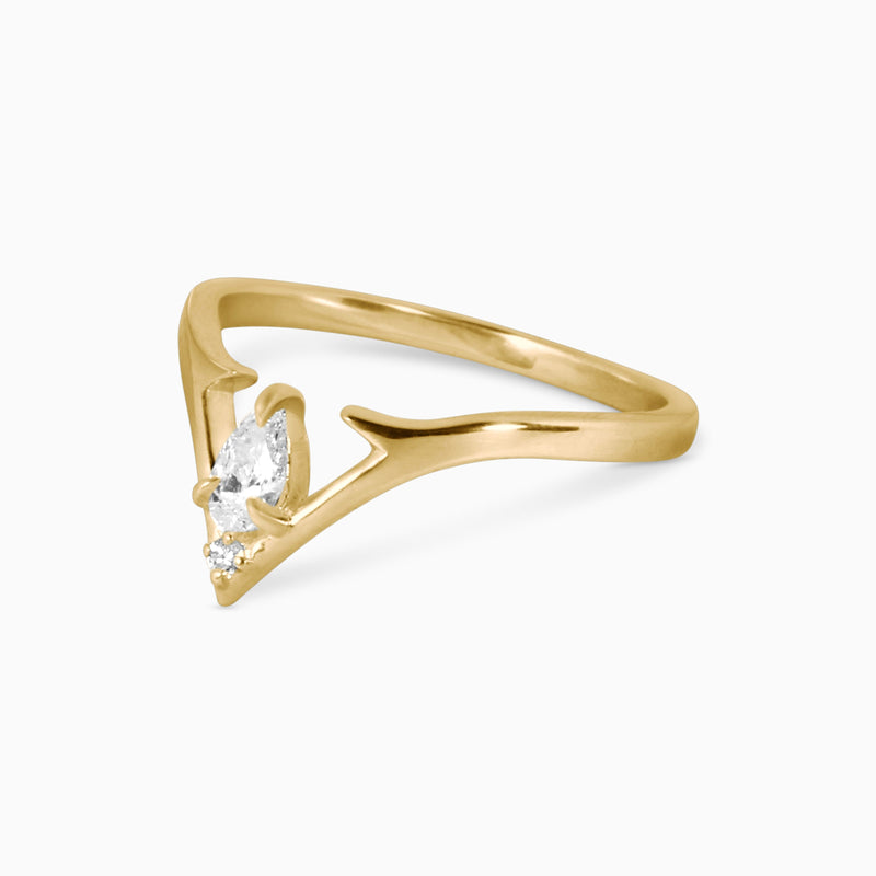Valk Apex Ring with White Diamonds Kris Averi 