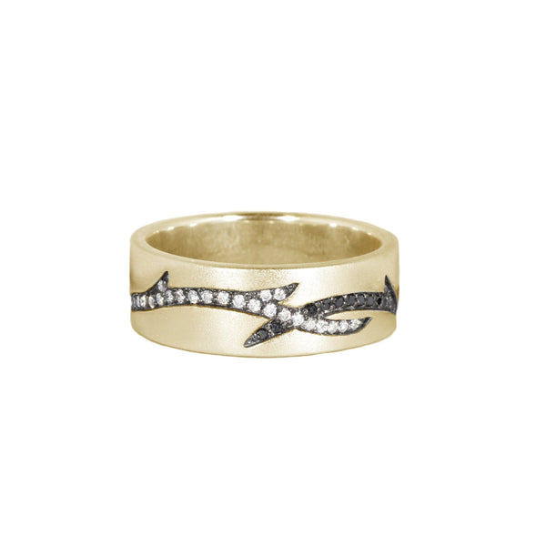 Valk Enclosed Briar Band Ring with White and Black Diamonds Kris Averi Yellow Gold 4 
